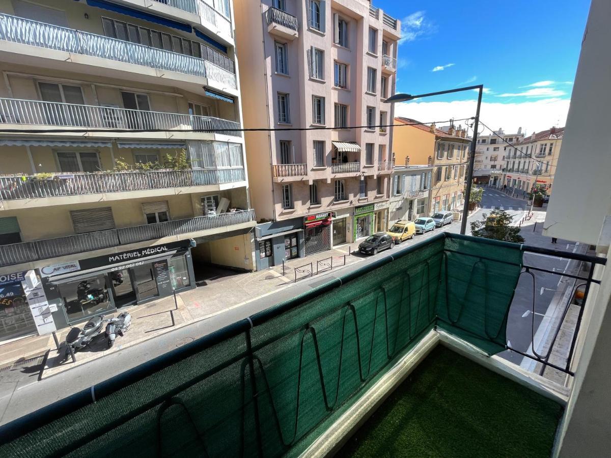 Superbe appartement idéalement situé à Cannes Esterno foto