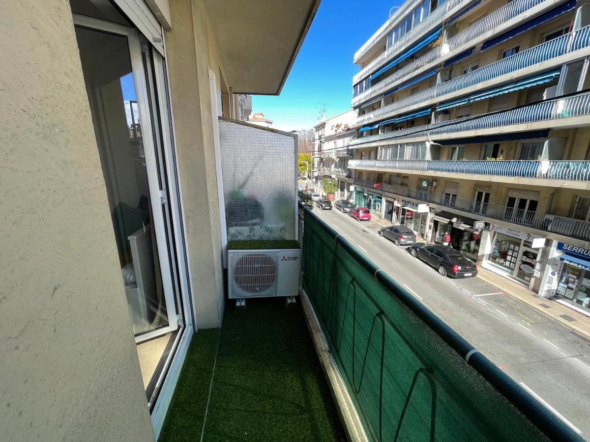Superbe appartement idéalement situé à Cannes Esterno foto